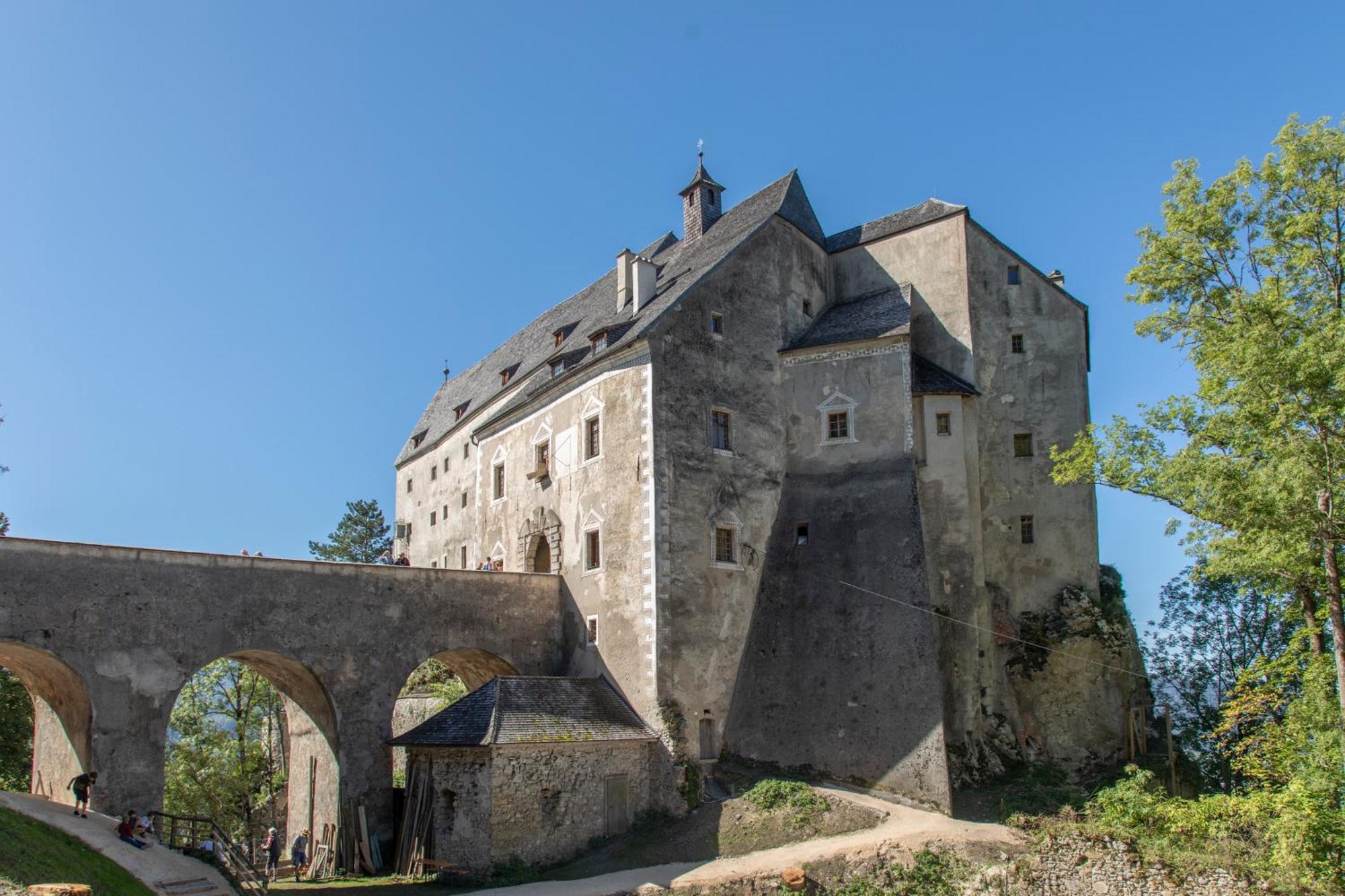 Hotel Burg Altpernstein à Micheldorf in Oberösterreich Extérieur photo